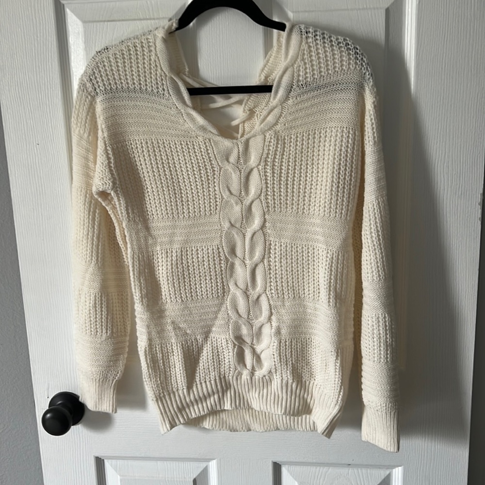 XS NO BOUNDARIES sweater - worn once